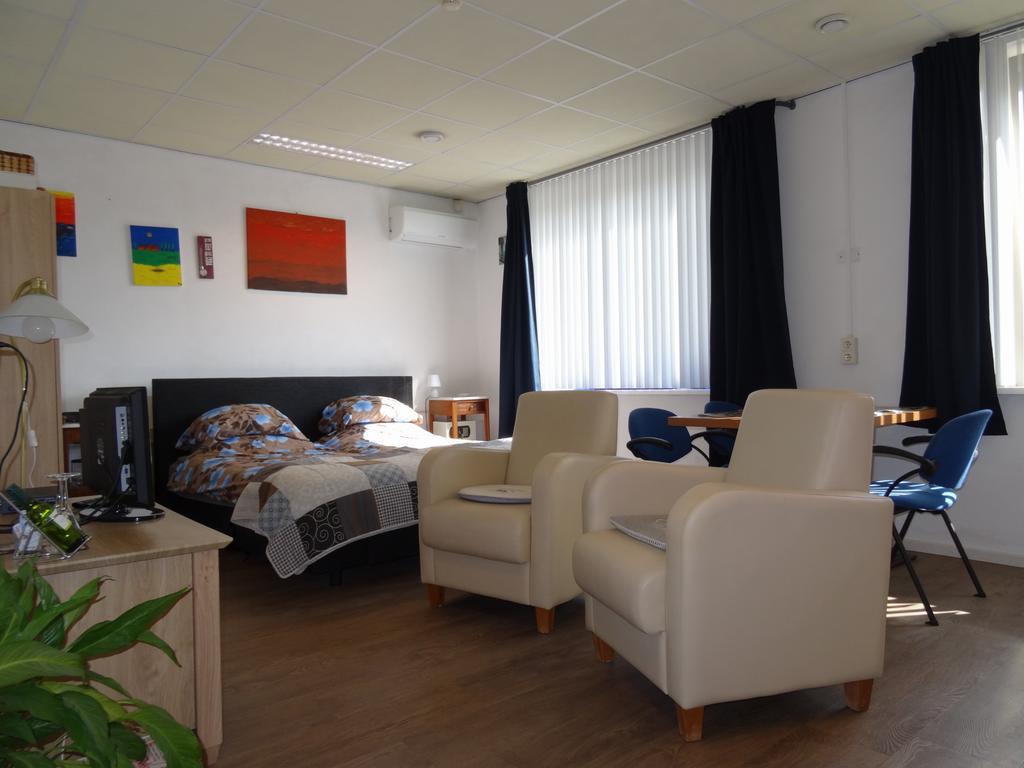 B & B Leudal Haelen Εξωτερικό φωτογραφία